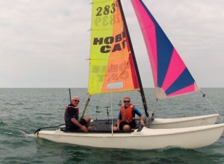  Aluguel de catamarã em Gruissan 